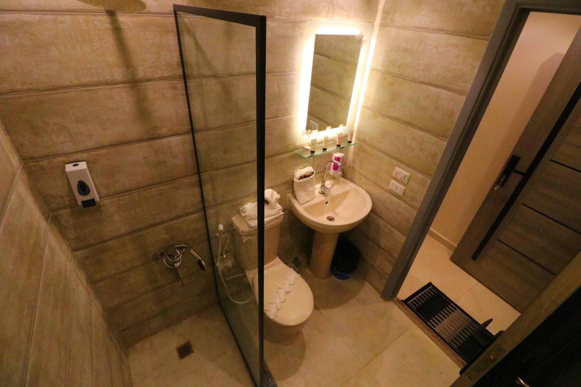 Locanda Pyramids Hotel Kafret el-Gabal Zewnętrze zdjęcie