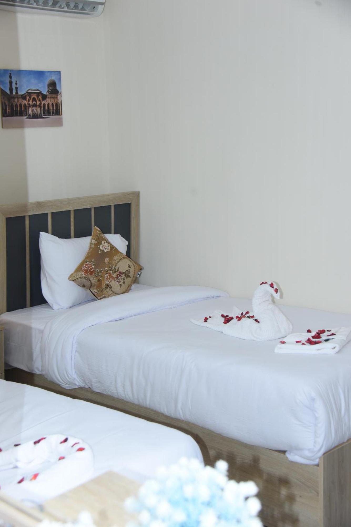 Locanda Pyramids Hotel Kafret el-Gabal Zewnętrze zdjęcie
