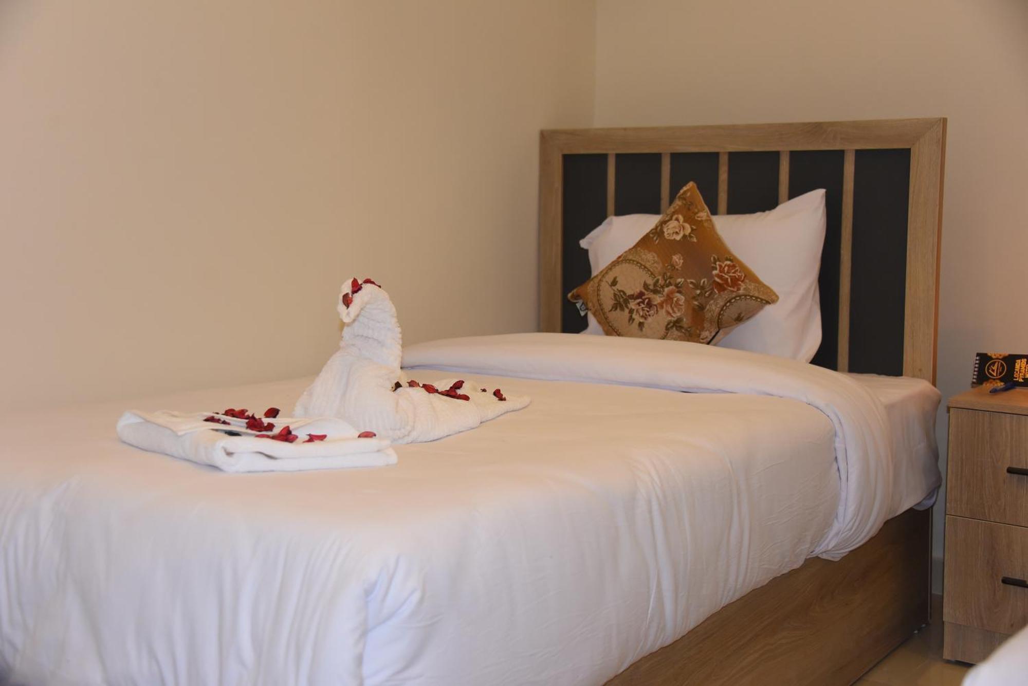 Locanda Pyramids Hotel Kafret el-Gabal Zewnętrze zdjęcie
