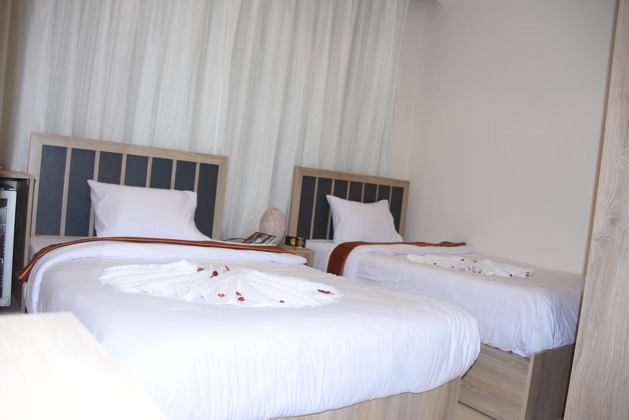 Locanda Pyramids Hotel Kafret el-Gabal Zewnętrze zdjęcie