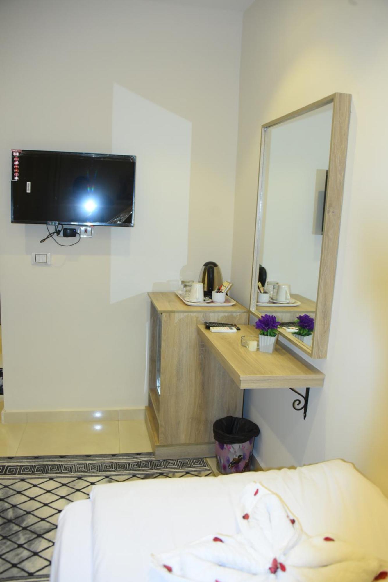 Locanda Pyramids Hotel Kafret el-Gabal Zewnętrze zdjęcie